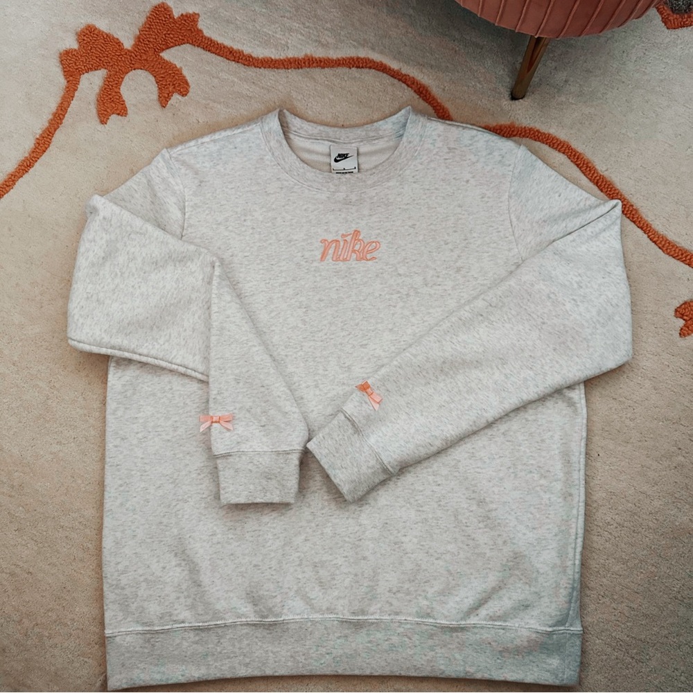 Nike Bow Trim Sweatshirt (Pink)
